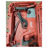 Milwaukee 1" SDS rotary hammer kit