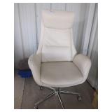 Wheeled Office Chair