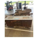 72ï¿½ brown white topped vanity cracked