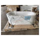 67ï¿½ Air & Whirlpool Heated Bathtub
