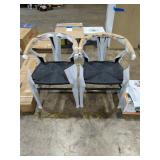 Set of chairs