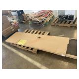 8ft Countertop (slight damage)