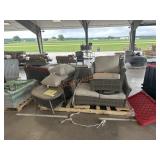 Patio whicker chair set with table