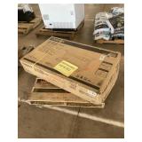 HUSKY 46ï¿½ Work Table w/Adjustable Height