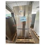 Vissani refrigerator/ freezer