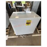 Vissani Chest Freezer(Model DCM5QWWW)