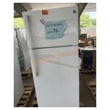 GE Refrigerator/ Freezer Model-GTS17DTNNRWW.