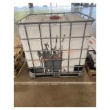 275 gallon Intermediate Bulk Container IBC Tank