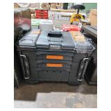Pro Gear System Gen 2.0 Mobile Job 28 in. Rolling