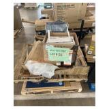 5k BTU Air Conditioner, Midea Dehimidifier, Wall