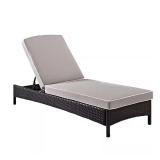 Palm Harbor Wicker Chaise Lounge, Grey