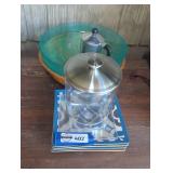 Kitchen accessories lot.