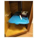 Misc Kitchen Cabinet Lot
