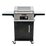 Outdoor Electric Grill in Black with Lid