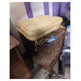 Misc Decor Lot