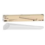 Commercial Electric 4 ft LED Wraparound 4000K