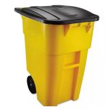 Brute 50 Gal Yellow Trash Can with Lid