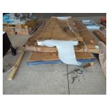 Skid 32"x80" Door, 36" Bath Surround, Plastic