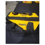 20V MAX XR Cordless 15-Gauge Finish Nailer