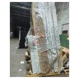 Skid Assorted Deck Railing and Aluminum Posts