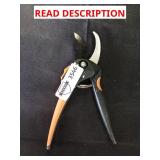 Garden pruners