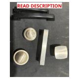 BOX LOT/ DRAWER & DOOR PULLS/ KNOBS
