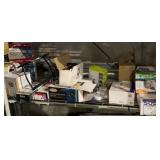 Mixed Lot - Various household items.