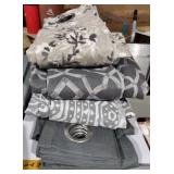 Living Logic Assorted Grommet Top Panels