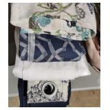 Living Logic Assorted Panels Grommet Top