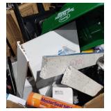 Miscellaneous Box Lot