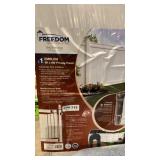 Freedom Outdoor-living Vinyl Fence