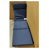 Garden Oasis Texture Blue Chaise Cushion