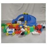 Fisher Price Accesories People Cars, Etc.;
