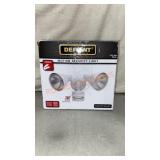 Defiant Security Light