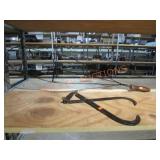 Rug Beater 31" & Ice Tongues 12"