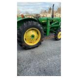 John Deere 1050, 75 Tractor