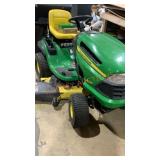 John Deere La 145 Riding Lawn Mower
