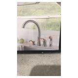 Delta Single Handle Kitchen Faucet