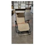 Gravity Chair with Shade