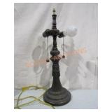 Table Lamp / Shade / Golfer Approx 21"