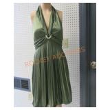 Beautiful Green Dress Balloon Bottom