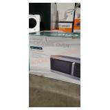 Criterion Countertop Microwave