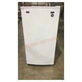 Maytag 15.7 cu. ft. Upright Freezer
