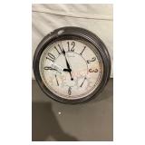 18" Clock