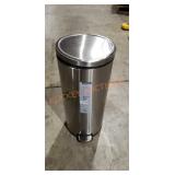 7.9 Gallon Stainless Steel Trash Can