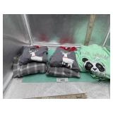 PAJAMAS-NEW: 10, 12, 14 TOPS & BOTTOMS, 10 & 12