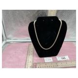 CLAIRE'S SILVER NECKLACE