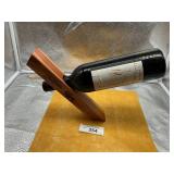 SOUTH DAKOTA WINE BOTTLE HOLDER (WINE NOT INCLUDED