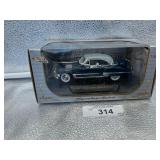 SIGNATURE MODELS 1:32 SCALE 1949 CADILLAC SERIES