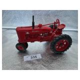 MCCORMICK FARMAL M-MTA TRACTOR
